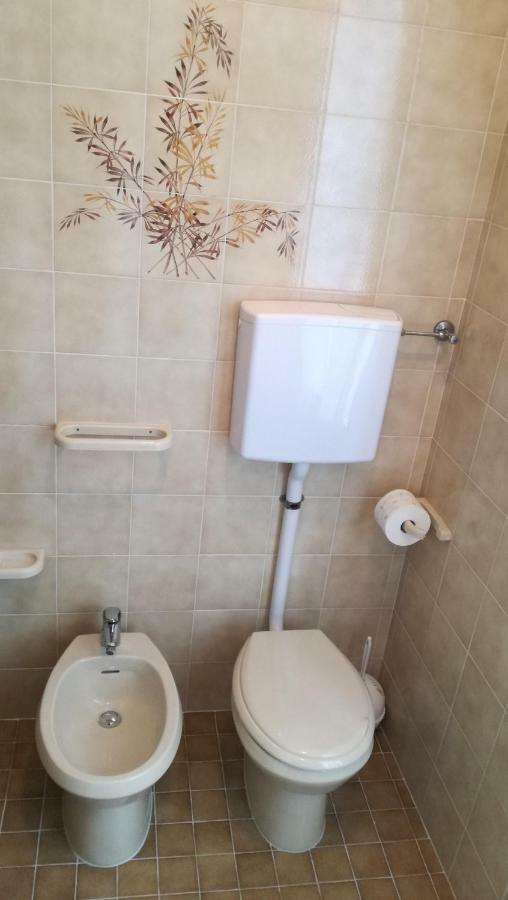 리미니 La Casa Di Clara Ombrellone Con 2 Lettini Al Lido San Giuliano Gratis E Parcheggio Privato Gratis 아파트 외부 사진