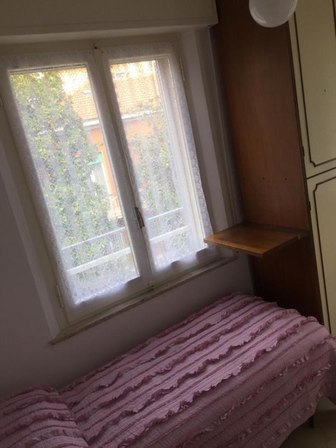 리미니 La Casa Di Clara Ombrellone Con 2 Lettini Al Lido San Giuliano Gratis E Parcheggio Privato Gratis 아파트 외부 사진